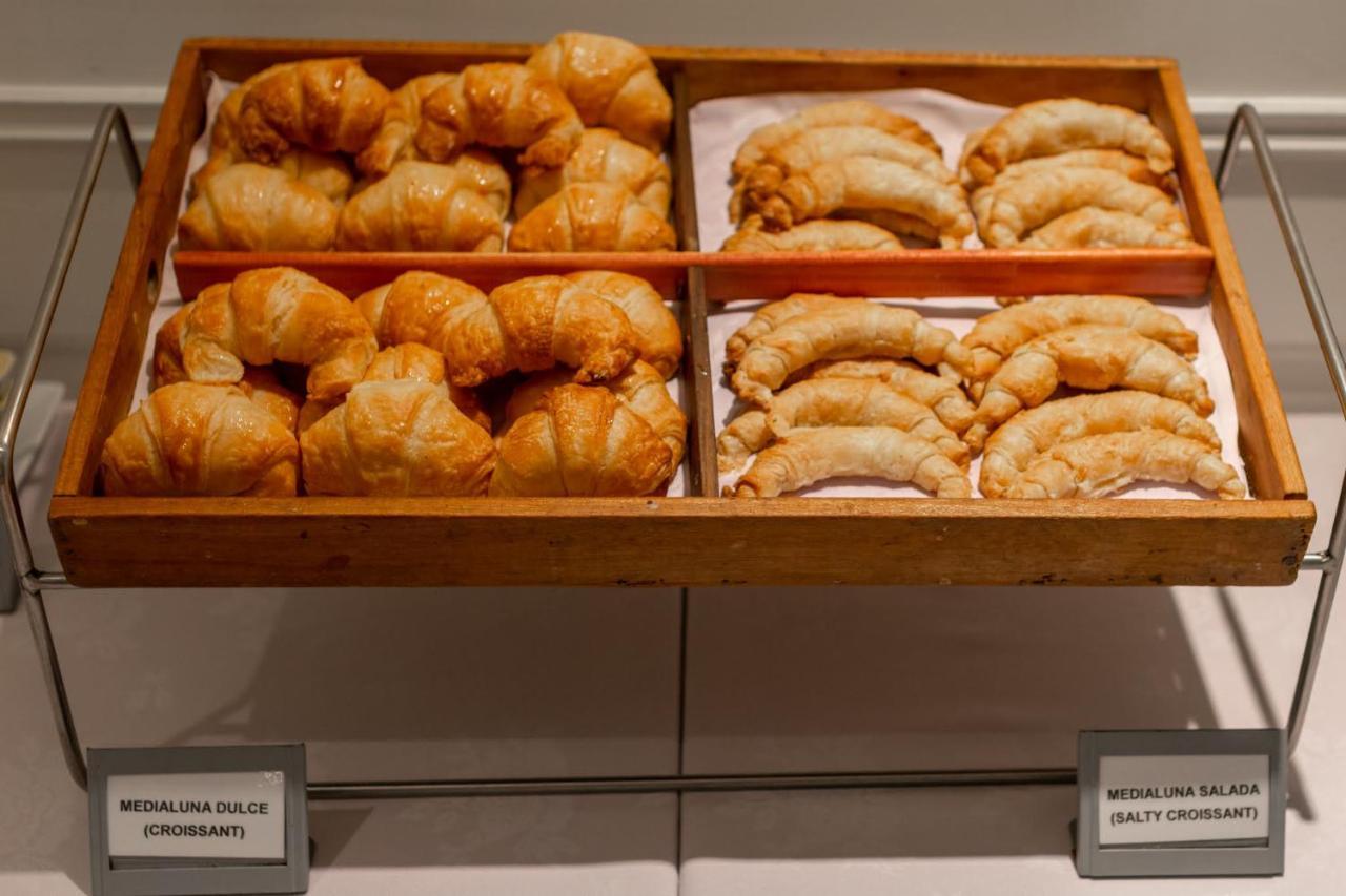 Feir'S Park Hotel & Rooftop Buenos Aires Exterior foto Croissants